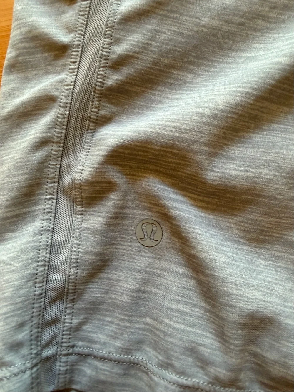 Lululemon Men’s Textured Tech Shorts – Gray